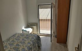 Habitaciones En Apartamento Compartido De Pozuelo De Alarcon